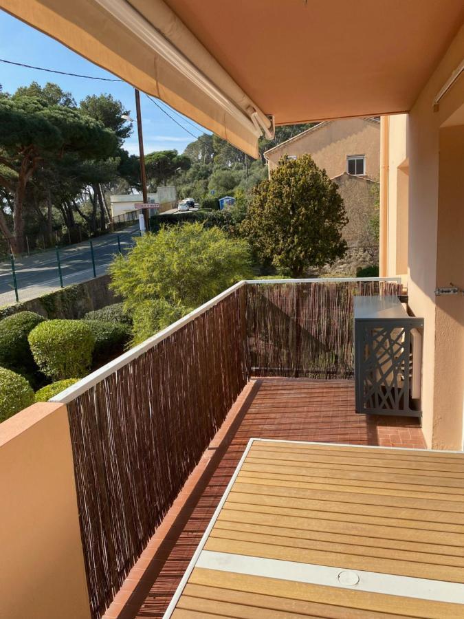 Vacances Arbanaises - Appartements Giens Hyères Eksteriør bilde
