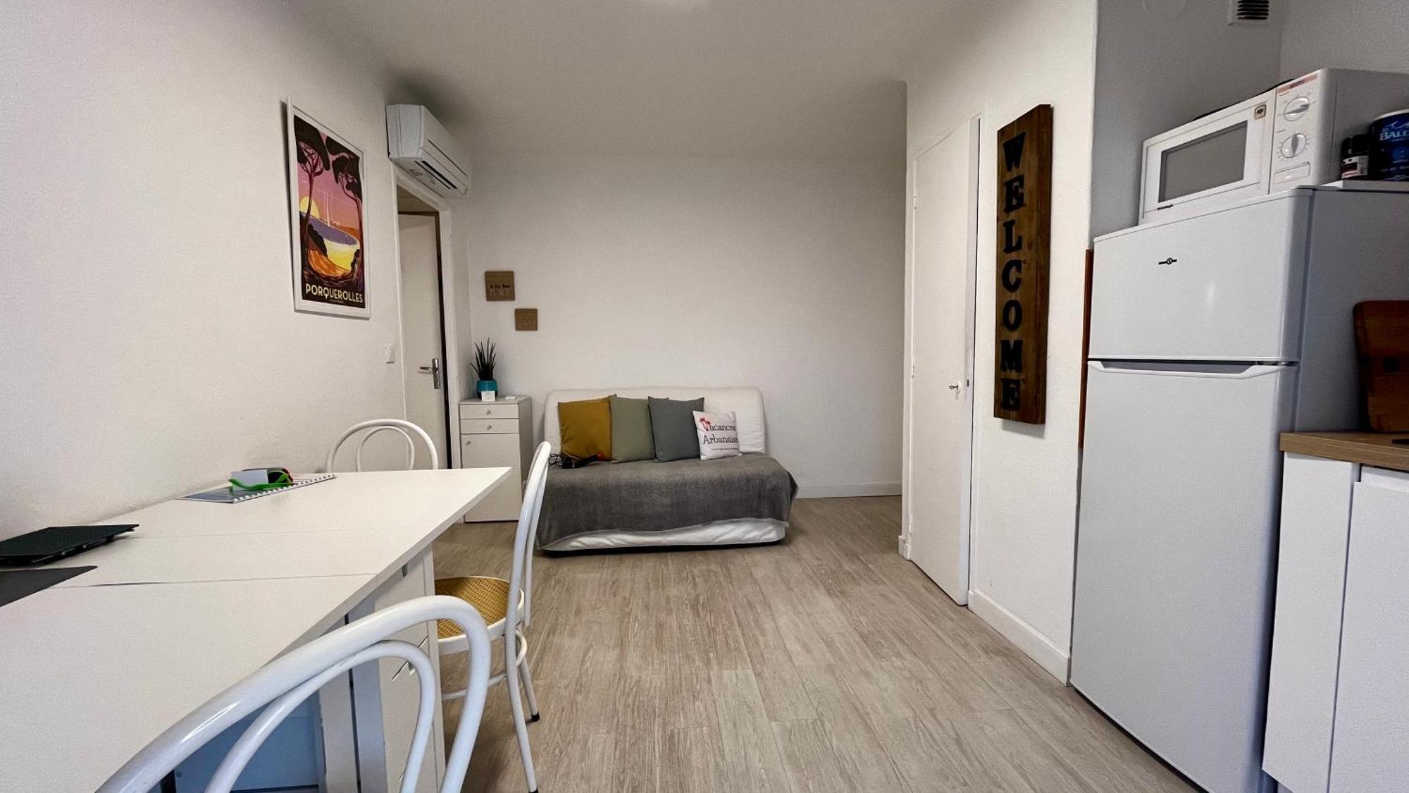 Vacances Arbanaises - Appartements Giens Hyères Eksteriør bilde