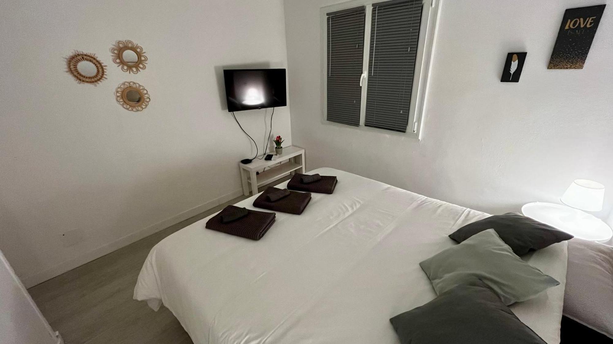 Vacances Arbanaises - Appartements Giens Hyères Eksteriør bilde